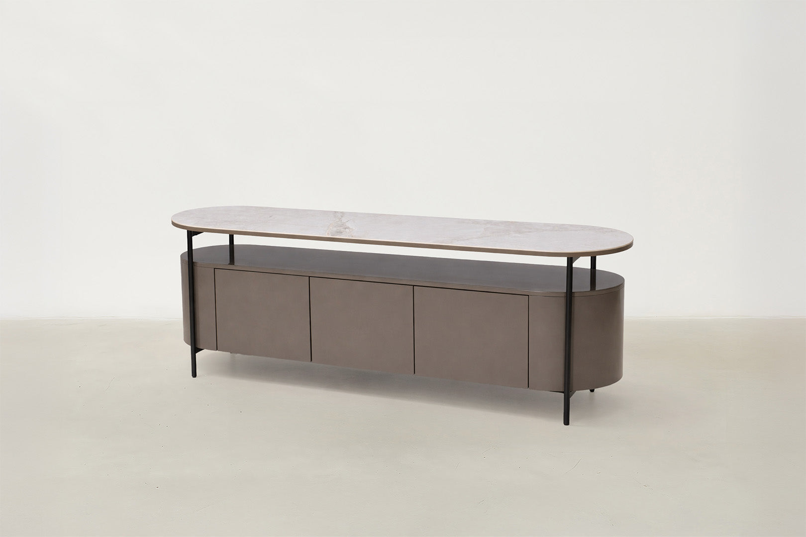 Mepul Luxe TV stand with white stone-pattern sintered stone top and black steel legs