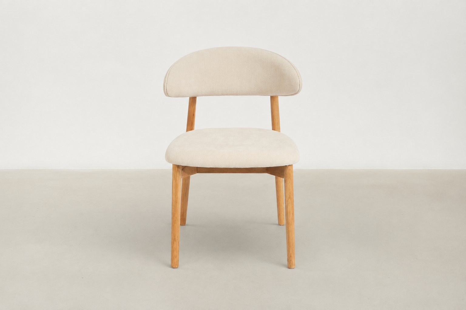Zamowa Japandi dining chair with soft weave fabric, curved back support, and solid oak legs