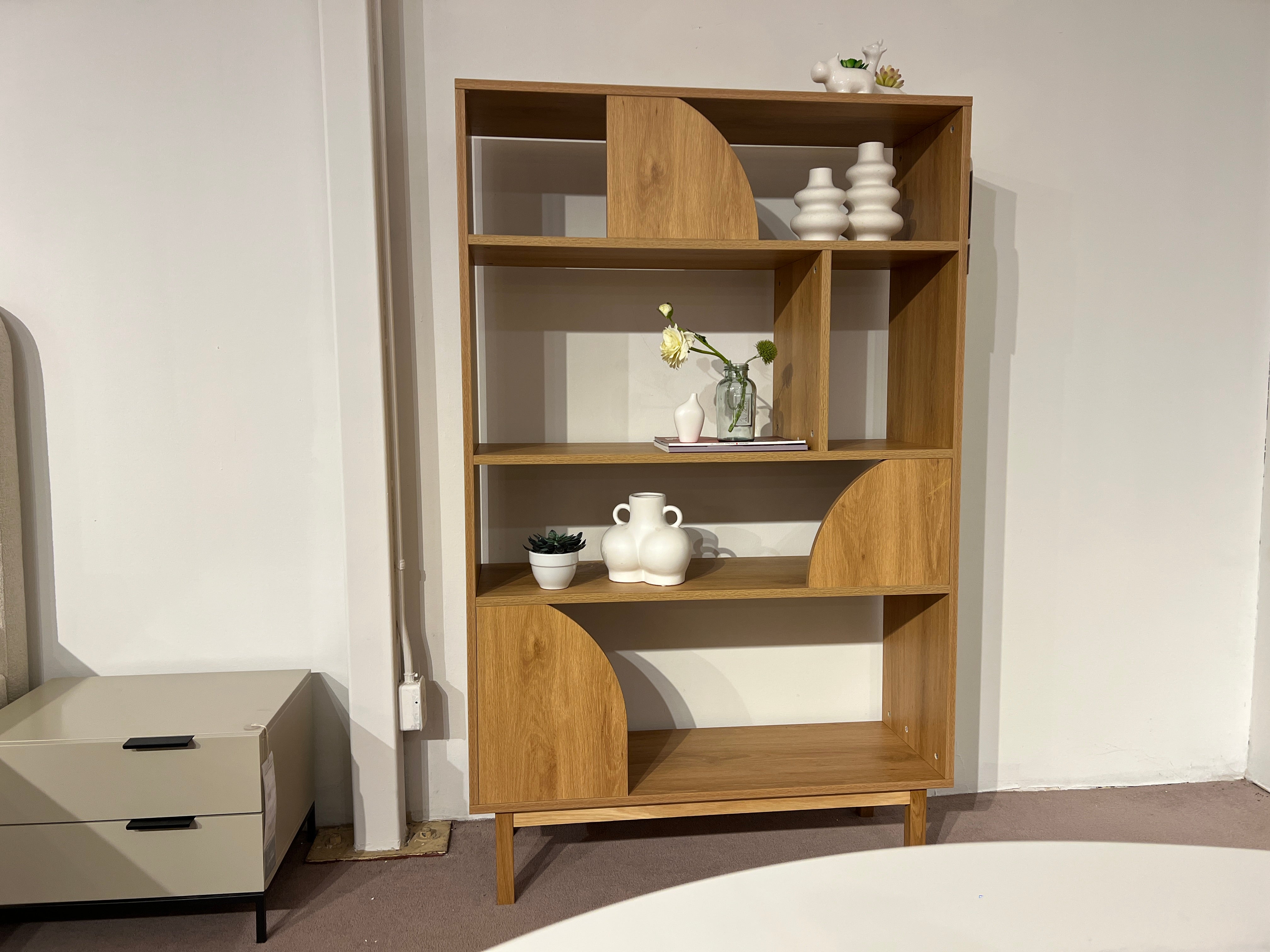 "Treselis oak wood shelving floor model
"