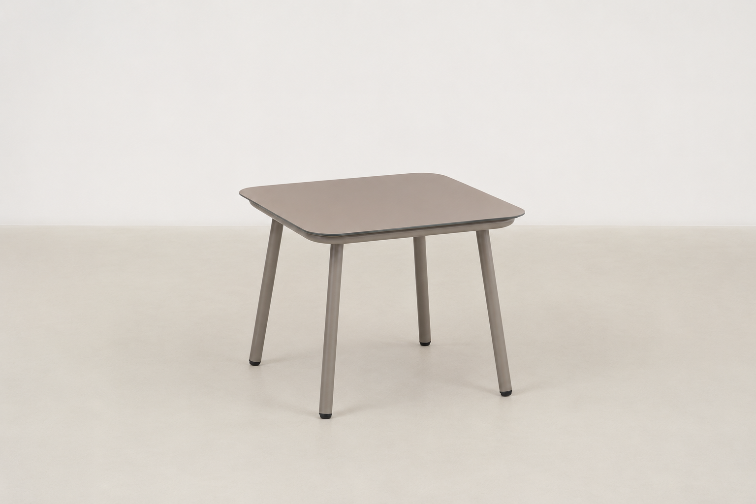 Geirsa Japandi outdoor chair and coffee table set with all-weather rope and tempered glass top