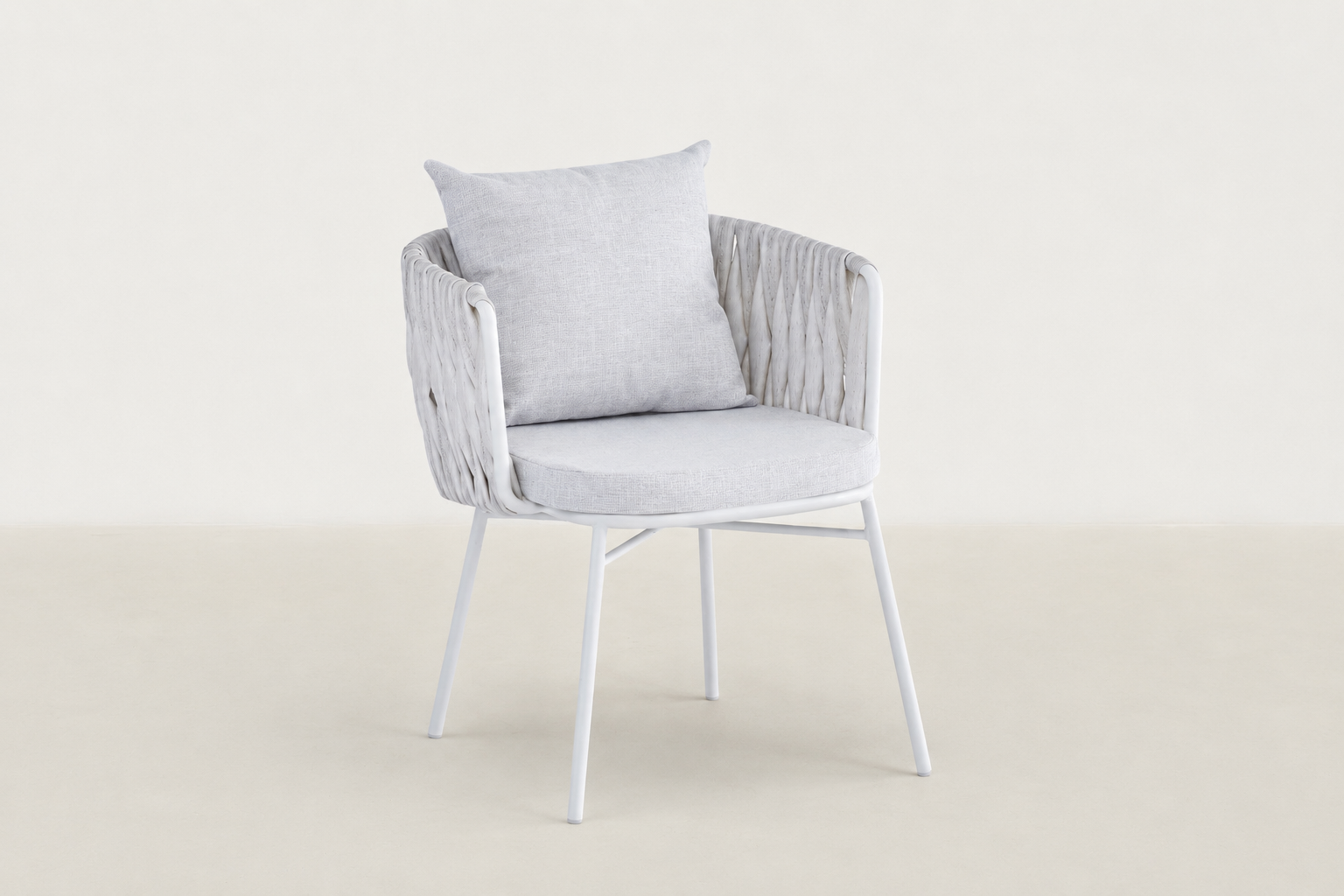 Hvalsey Japandi outdoor chair and end table set with PE rattan weave and steel frame